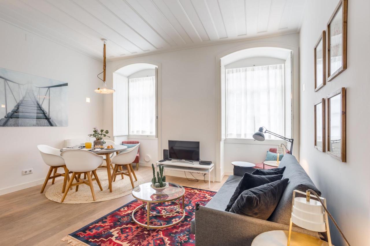Chic Tailor Made Flat In Chiado Apartment Lisboa Екстериор снимка
