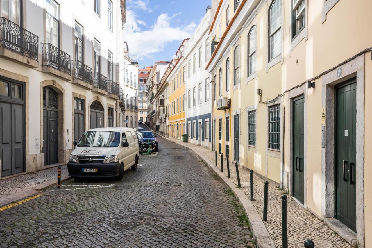 Chic Tailor Made Flat In Chiado Apartment Lisboa Екстериор снимка
