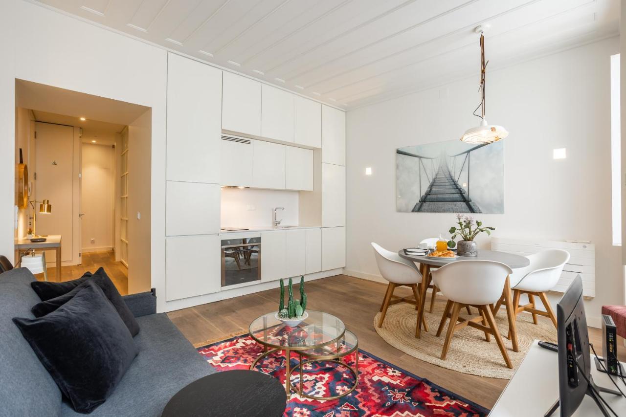 Chic Tailor Made Flat In Chiado Apartment Lisboa Екстериор снимка